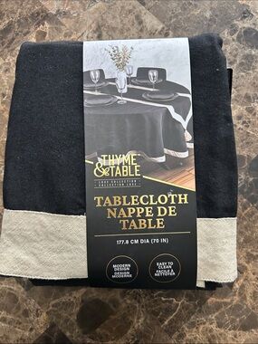 NEW 🆕 Thyme & Table Black Round Tablecloth with Natural Border 70”